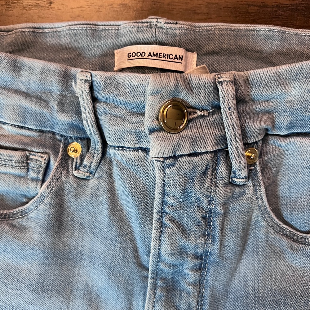 Good American | Good Waist Crop | Size 27/4 - Picture 4 of 6